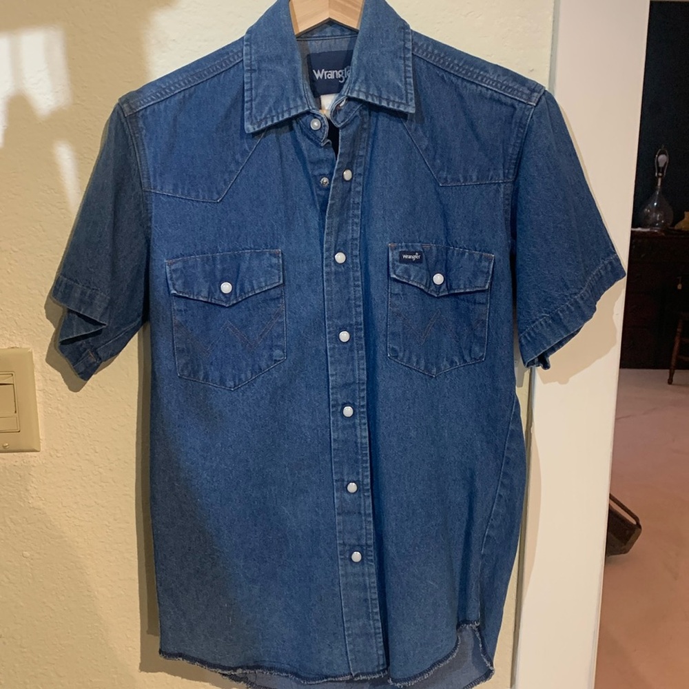 Vintage Wrangler Short-sleeved Button-up Blouse